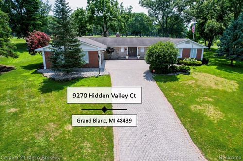 9270 Hidden Valley Ct, Grand Blanc, MI, 48439-9519 | Card Image