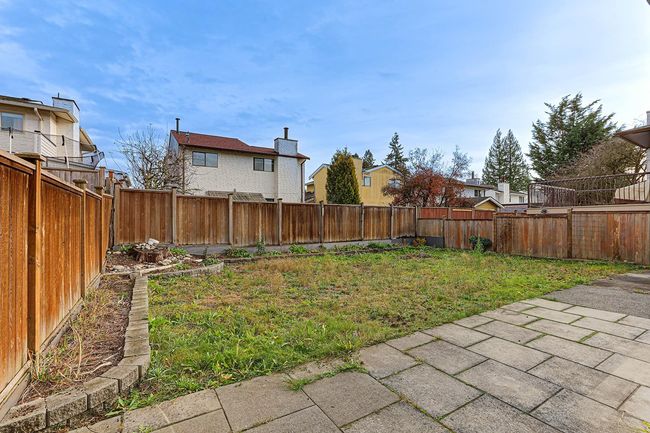 1257 Nestor St, House other with 6 bedrooms, 4 bathrooms and 2 parking in Coquitlam BC | Image 39