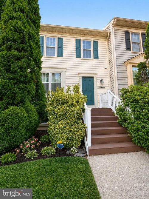 20249 Red Buckeye Ct, GERMANTOWN, MD, 20876-1380 | Card Image