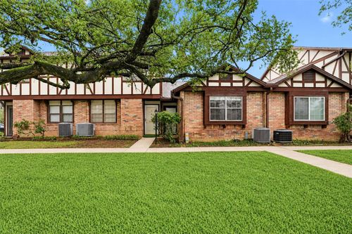 3505 Greystone Dr, Austin, TX, 78731-2344 | Card Image
