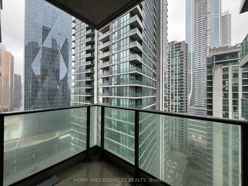 2305-33 Bay St, Toronto, ON, M5J2Z3 | Card Image