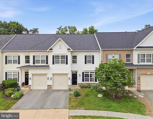 104 Panmure Ln, STEPHENS CITY, VA, 22655-6302 | Card Image