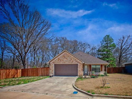 111 Oak St, Emory, TX, 75440-2429 | Card Image