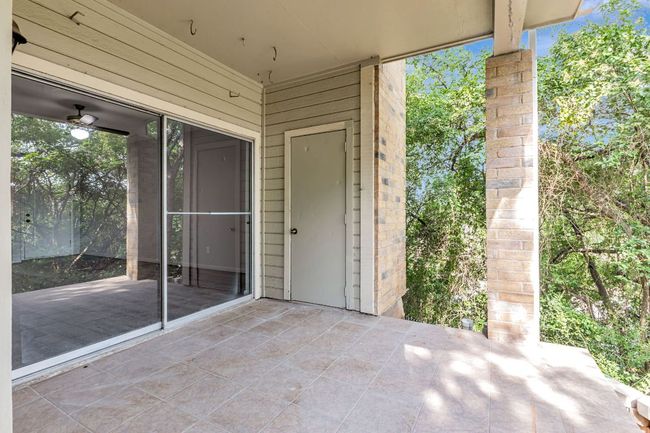 APT-1601 - 2450 Wickersham Ln, Condo with 2 bedrooms, 2 bathrooms and 3 parking in Austin TX | Image 31