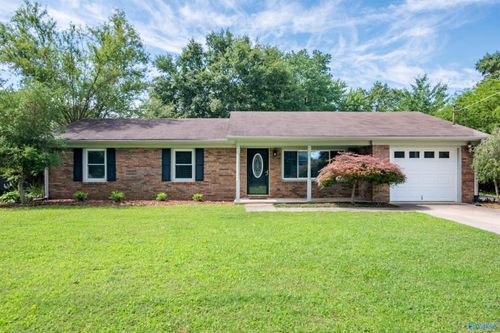 2203 Apolla Ln, Decatur, AL, 35601-4429 | Card Image