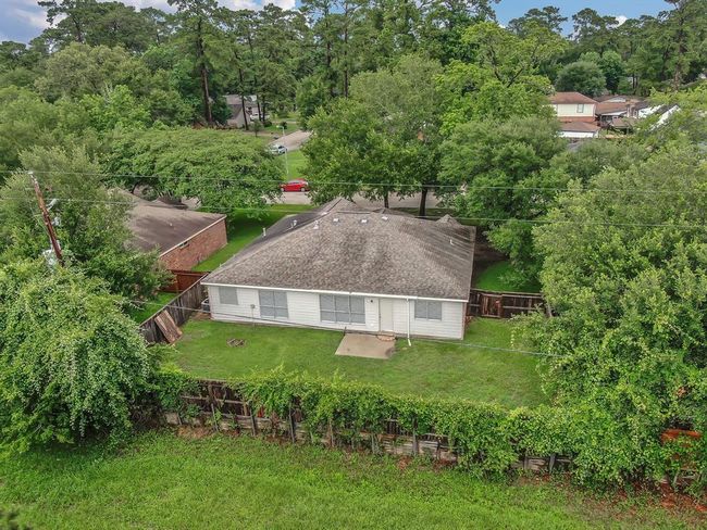 Aerial of back yard. | Image 42