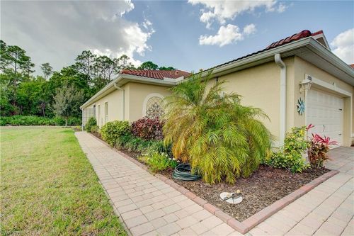15216 Ligustrum Ln, ALVA, FL, 33920-4669 | Card Image