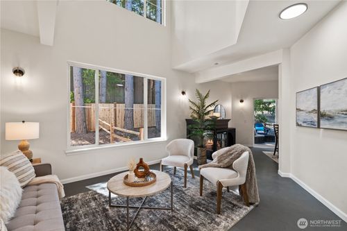 1-23210 Fitzgerald Rd, Bothell, WA, 98021-7268 | Card Image