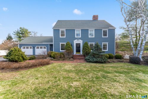 30 Currituck Rd, Newtown, CT, 06470-1330 | Card Image