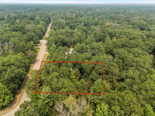 N6974 Lynwood Drive, Wescott, WI, 54166 | Card Image