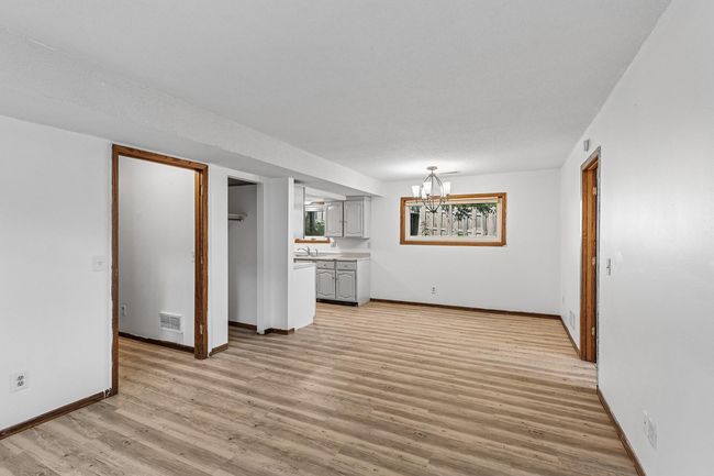 184 Baker St E, Home with 0 bedrooms, 0 bathrooms and null parking in Saint Paul MN | Image 4