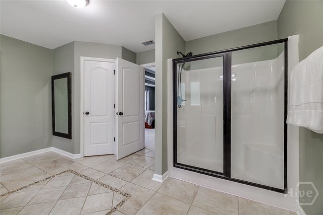 Master bath has separate shower. | Image 30