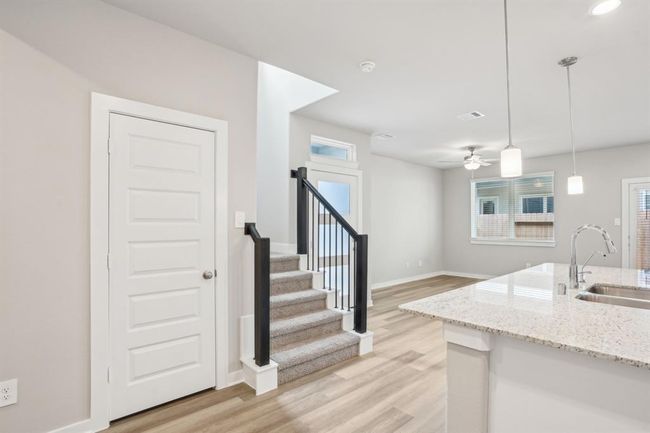 591 Avisa Dr, House other with 3 bedrooms, 3 bathrooms and 2 parking in Kemah TX | Image 18