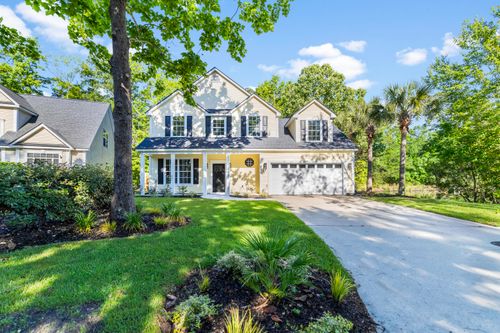 120 Evesham Dr, Summerville, SC, 29485-5846 | Card Image