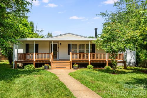 234 White Clover Ln, Weaverville, NC, 28787-8693 | Card Image