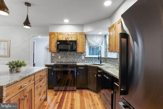 121 Snider Ave, House other with 4 bedrooms, 2 bathrooms and null parking in WAYNESBORO PA | Image 4