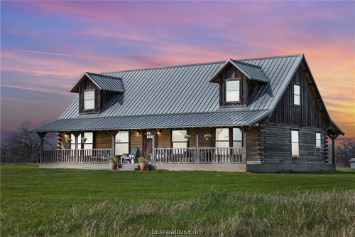 8501 Grassbur Rd, Bryan, TX, 77808-4728 | Card Image