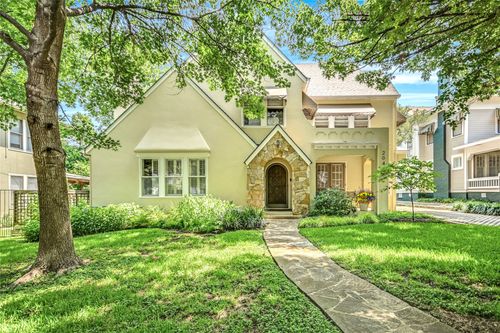 204 W 32nd St, Austin, TX, 78705-2304 | Card Image
