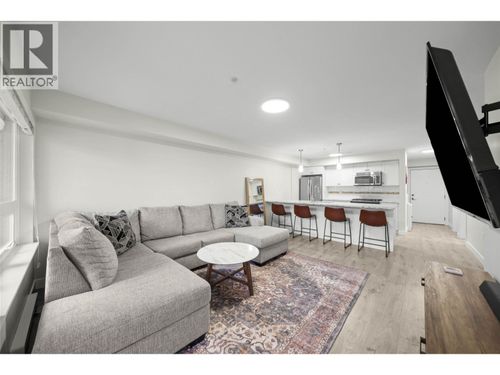 109-4815 55b St, Delta, BC, V4K3V7 | Card Image
