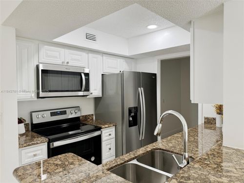 apt-270-5672 Rock Island Rd, Tamarac, FL, 33319-2888 | Card Image