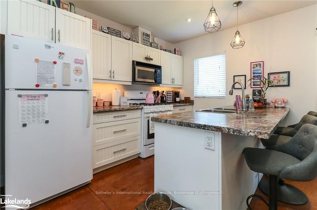 121 Birch St, House other with 4 bedrooms, 3 bathrooms and 4 parking in Collingwood ON | Image 33
