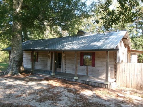 35 Shortys Ln, Carriere, MS, 39426-9164 | Card Image