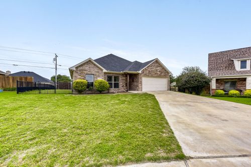1604 Belle Plain Dr, Cleburne, TX, 76033-5969 | Card Image
