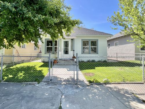 224 Oak St, Elko, NV, 89801-3130 | Card Image