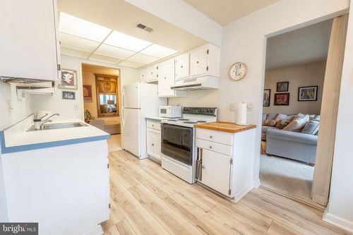88-2k-15300 Beaverbrook Ct, SILVER SPRING, MD, 20906-1355 | Card Image