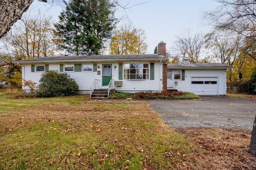 26-26 Summit St, South Hadley, MA, 01075-2528 | Card Image