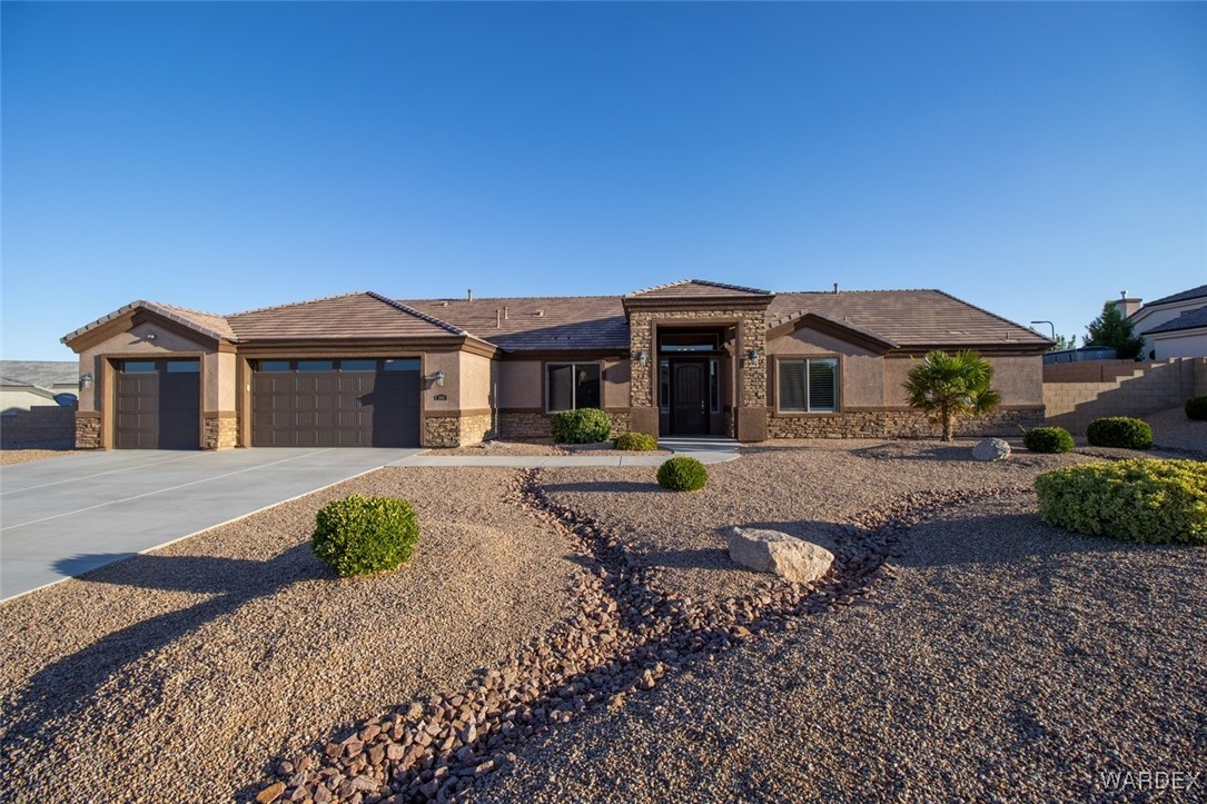 Southern Vista Dr, Kingman, AZ 86401