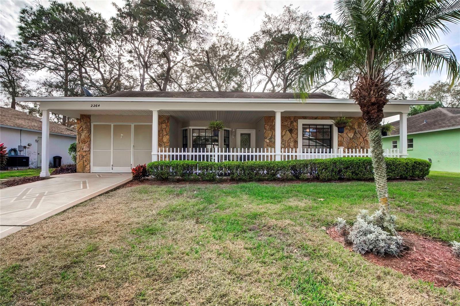 2264 Pebble Beach Drive, Sold in SPRING HILL Zoocasa