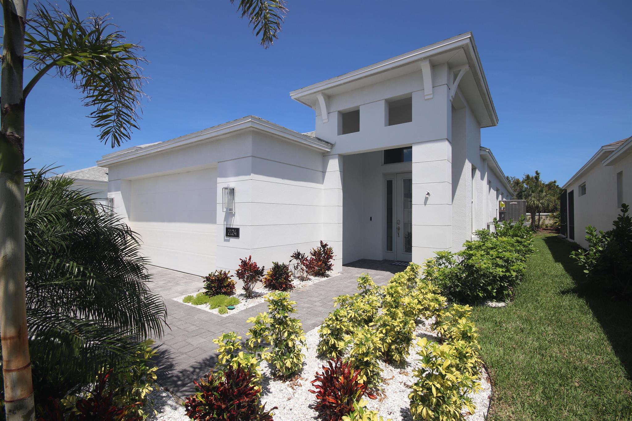 2189 Falls Manor, For Sale in Vero Beach Zoocasa