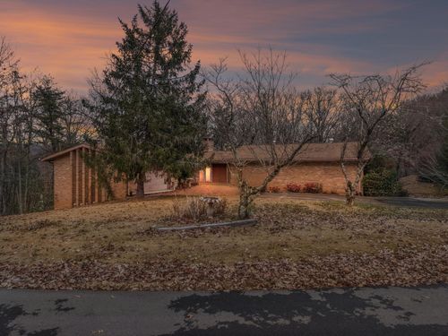 57 Bohr Dr, Chattanooga, TN, 37415-1502 | Card Image