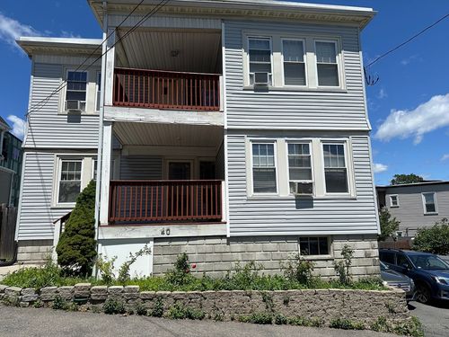 40 Centennial Ave, Revere, MA, 02151-3242 | Card Image