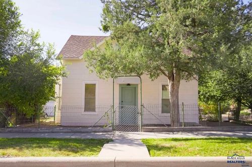 338 N 5th St, Hot Springs, SD, 57747-1603 | Card Image