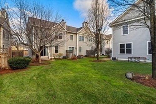 34-201 Main St, Woburn, MA, 01801-5057 | Card Image