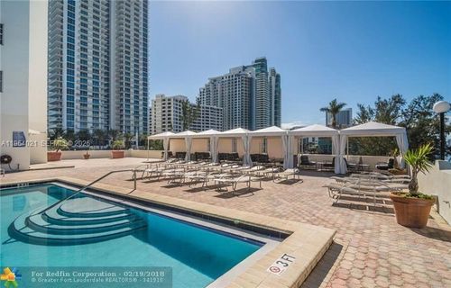 apt-210-3000 S Ocean Dr, Hollywood, FL, 33019-2848 | Card Image