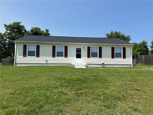 3913 Gloucester Dr, Hopewell, VA, 23860-5340 | Card Image