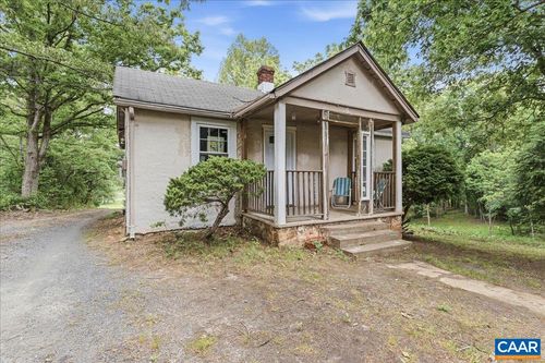 615 Half Mile Branch Rd, Crozet, VA, 22932-3302 | Card Image