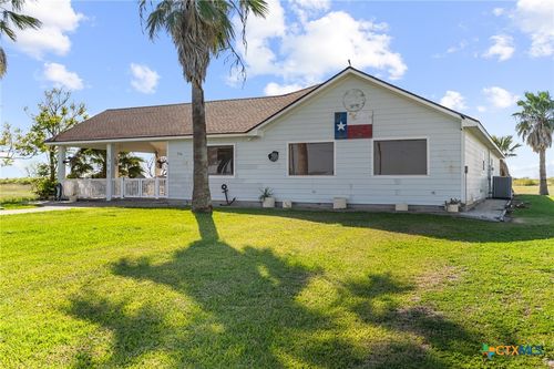 316 Marshall Johnson Ave S, Port Lavaca, TX, 77979-5397 | Card Image