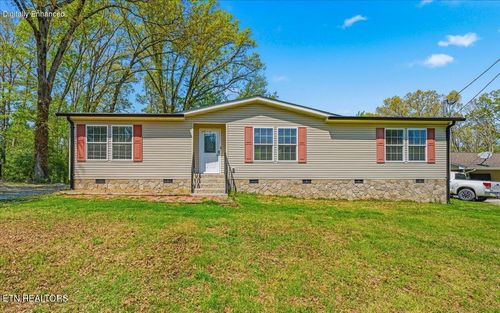 810 Stevens Ln, Lenoir City, TN, 37771-8124 | Card Image