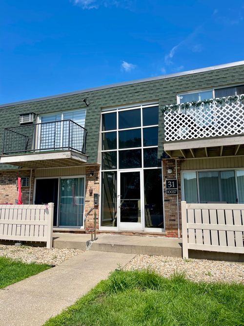 312-10037 S Walnut Ter, Palos Hills, IL, 60465-8228 | Card Image