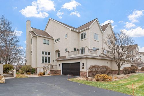 506 River St, Minneapolis, MN, 55401-2542 | Card Image