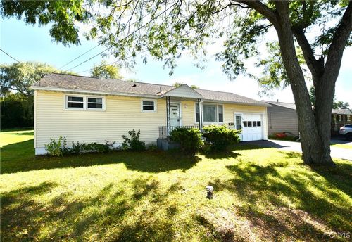 123 Plaxdale Rd, Liverpool, NY, 13088-6023 | Card Image