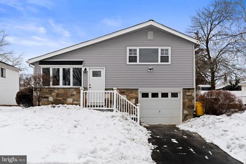 1567 Lindbergh Ave, ABINGTON, PA, 19001-1508 | Card Image