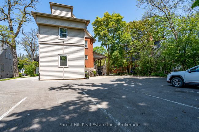 2 - 72 3 Rd St, Condo with 1 bedrooms, 1 bathrooms and 9 parking in Collingwood ON | Image 18