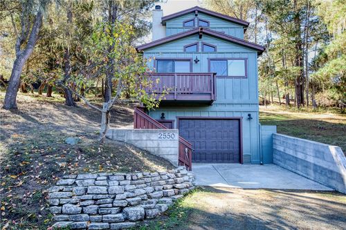 2550 Emerson Rd, Cambria, CA, 93428-4819 | Card Image