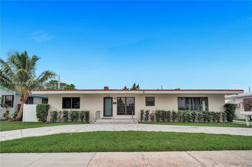 1704 Rodman St, Hollywood, FL, 33020-6418 | Card Image