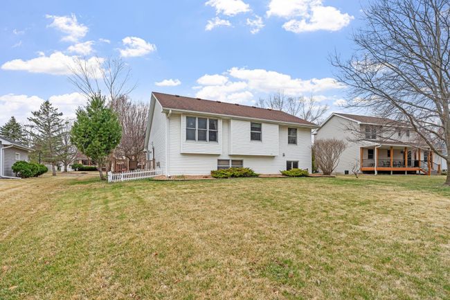 Large flat yard, invisible fencing, sprinkler system | Image 28